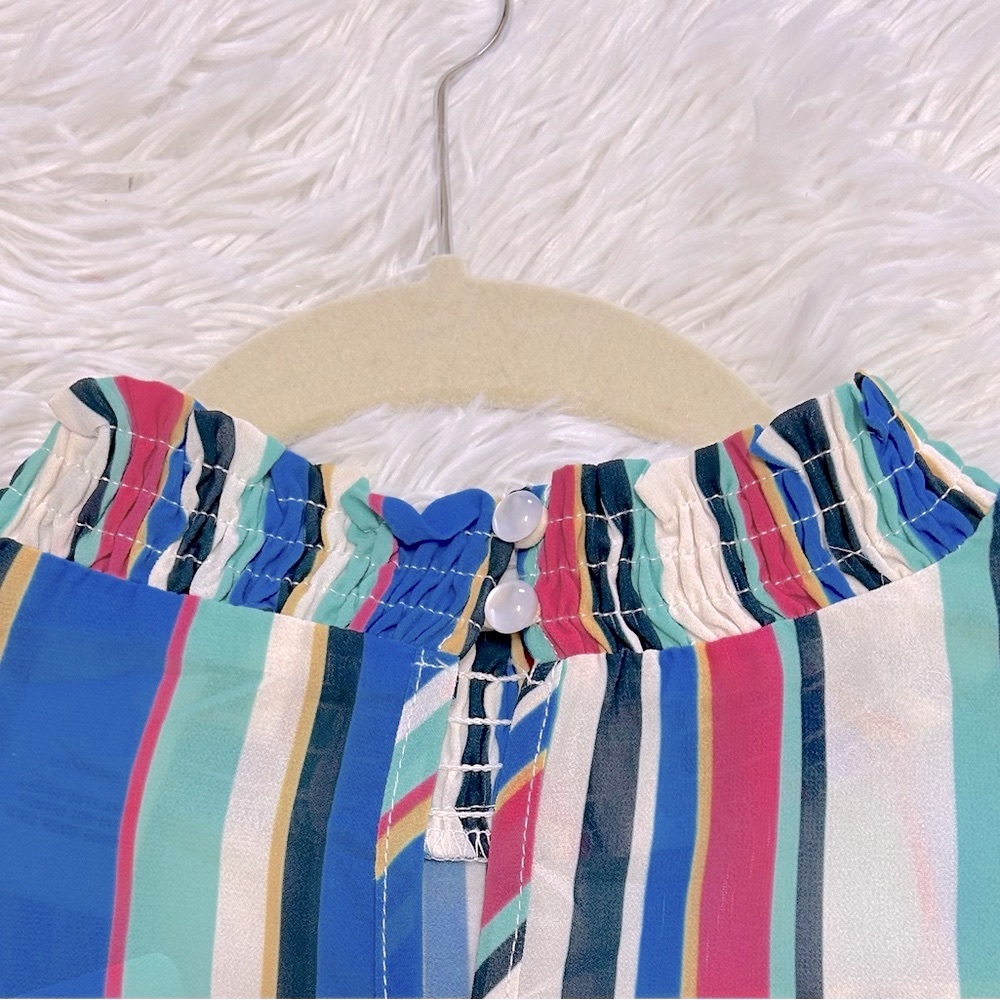 NWT. Flying Tomato Striped Blouse Size Medium - Picture 5 of 8